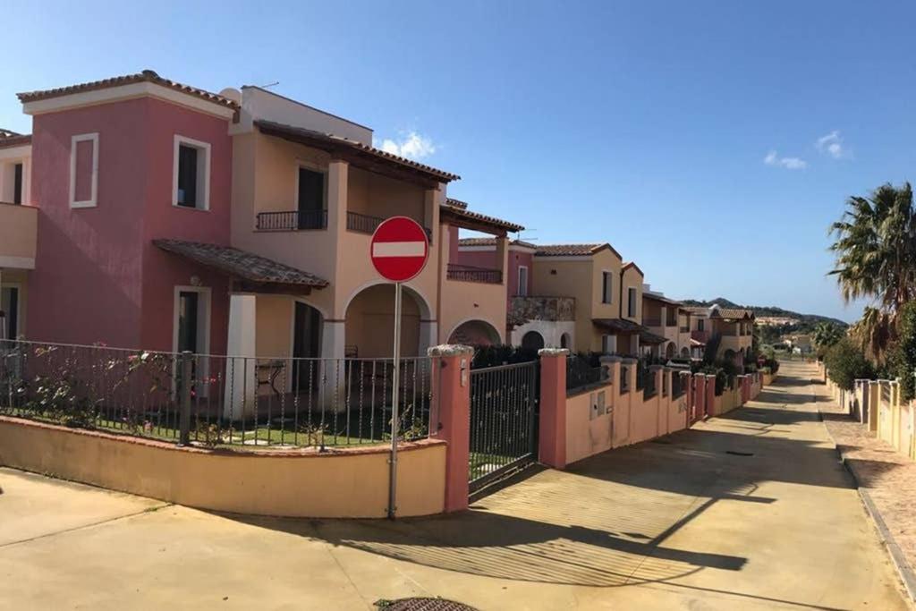 Confort E Relax Villasimius Kültér fotó